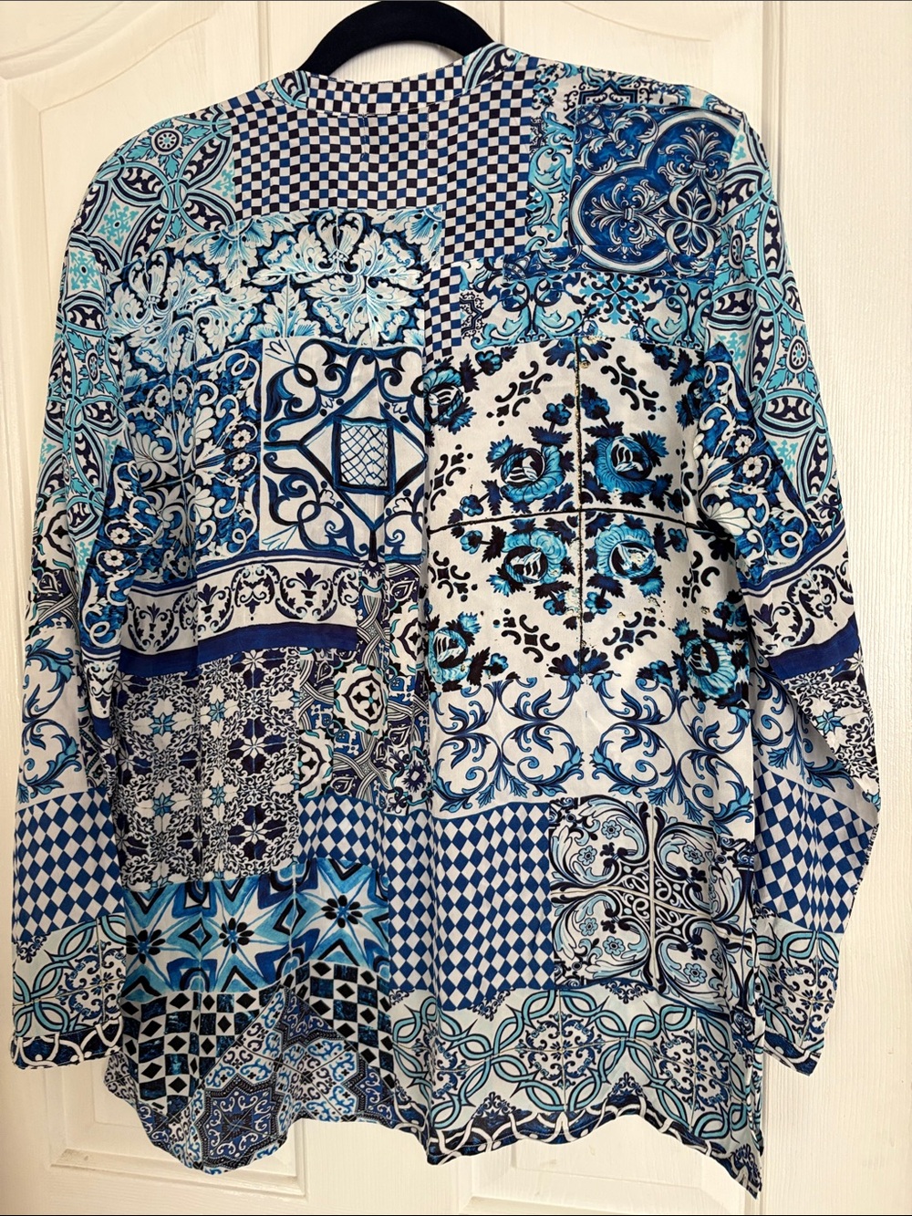 Shana Blue & White Patchwork Button-Front Blouse - Picture 4 of 4